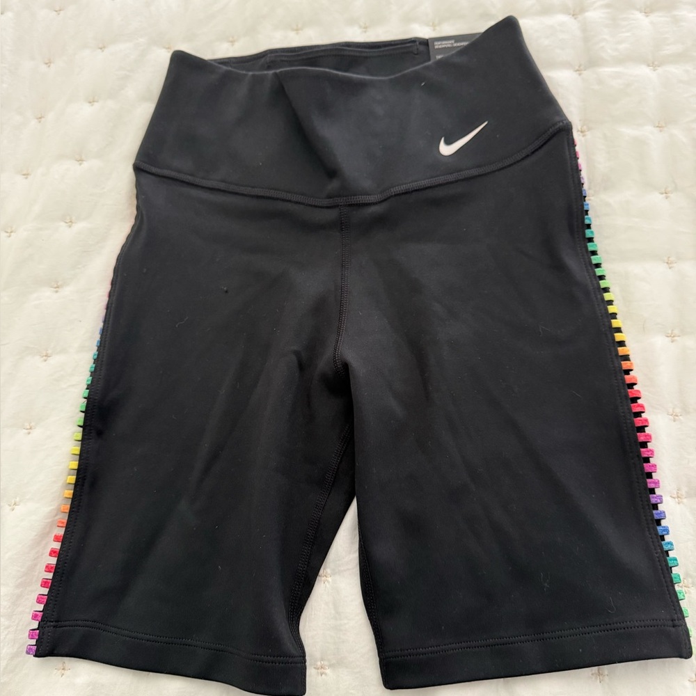 NIKE BIKE SHORTS